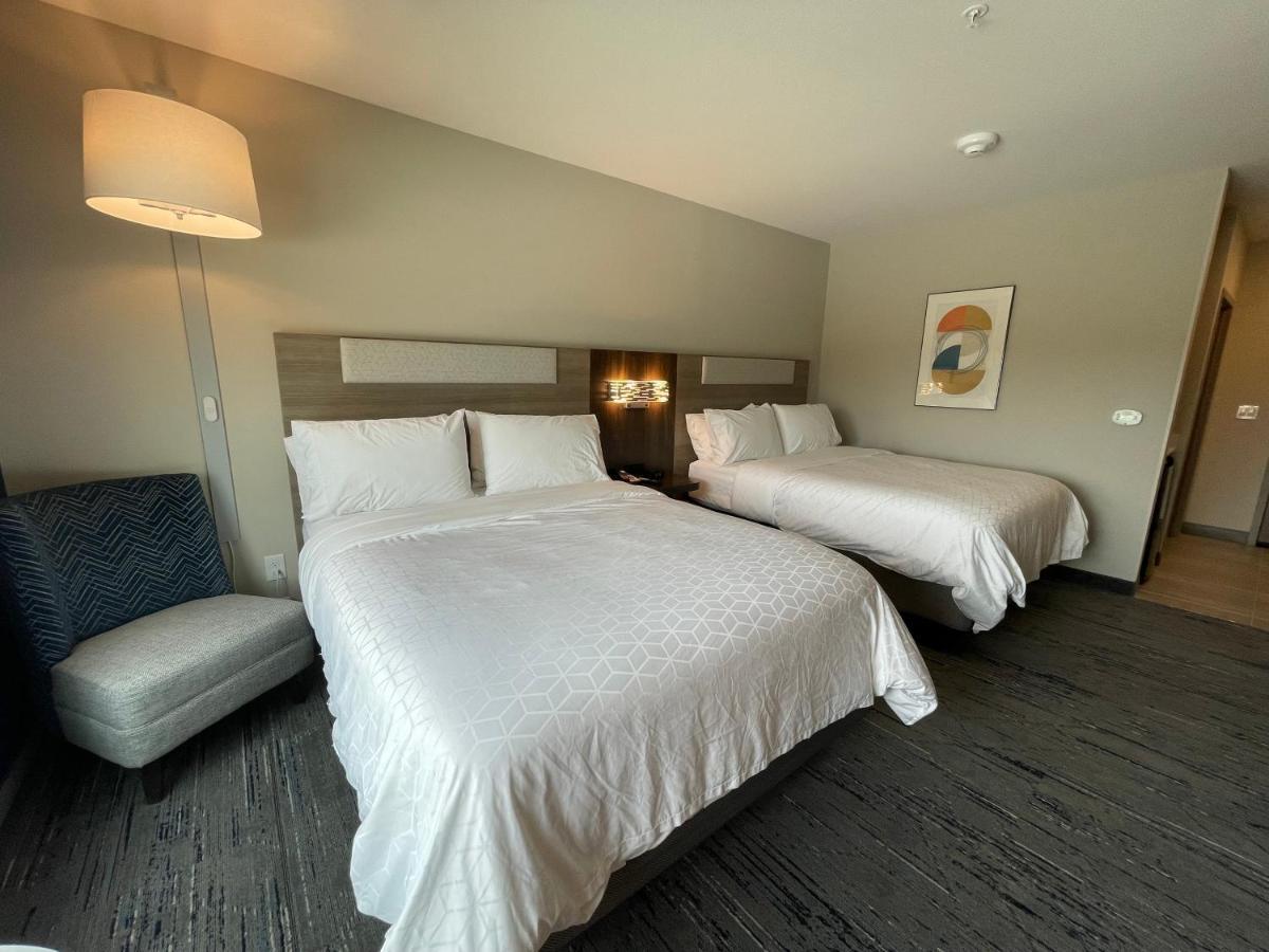 פורט סמית' Holiday Inn Express & Suites - Ft. Smith - Airport By Ihg מראה חיצוני תמונה
